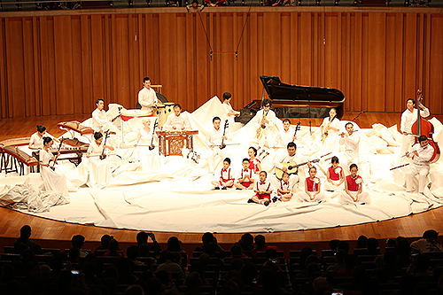 圖為演出現(xiàn)場